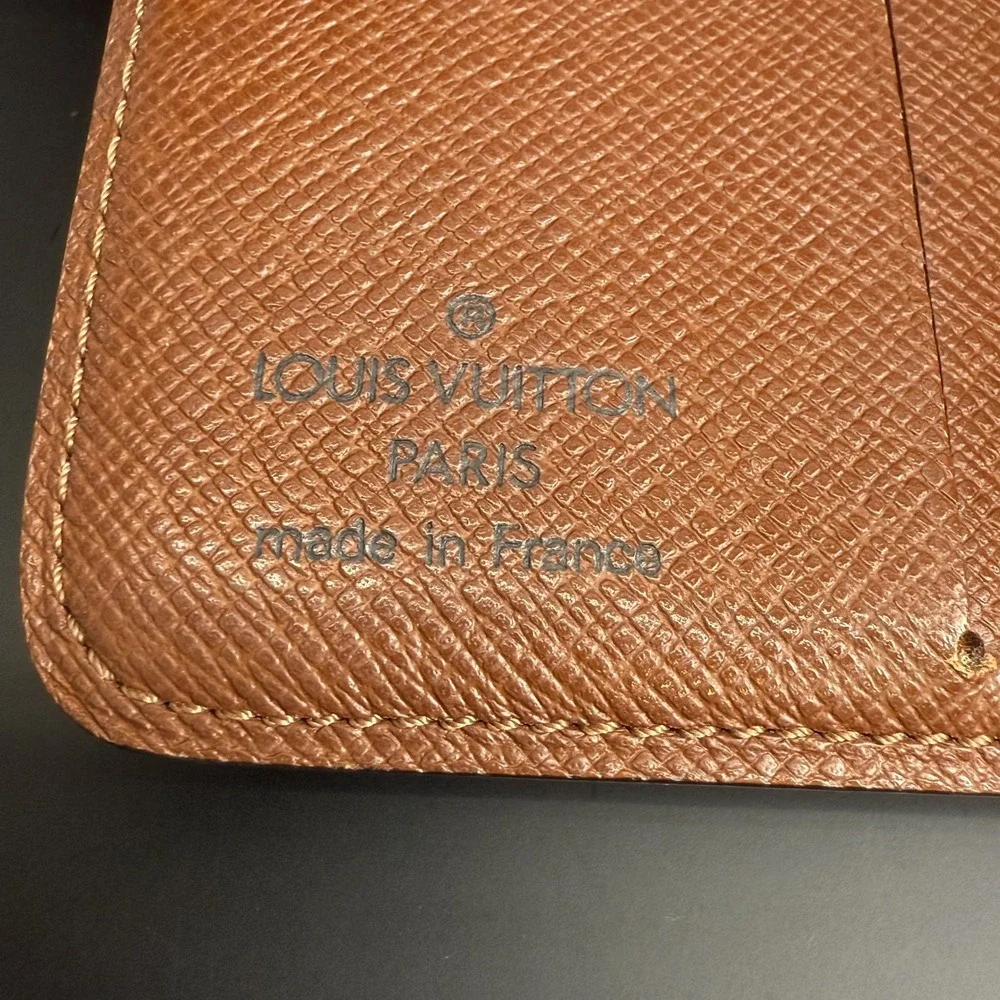 Louis Vuitton invest timeless